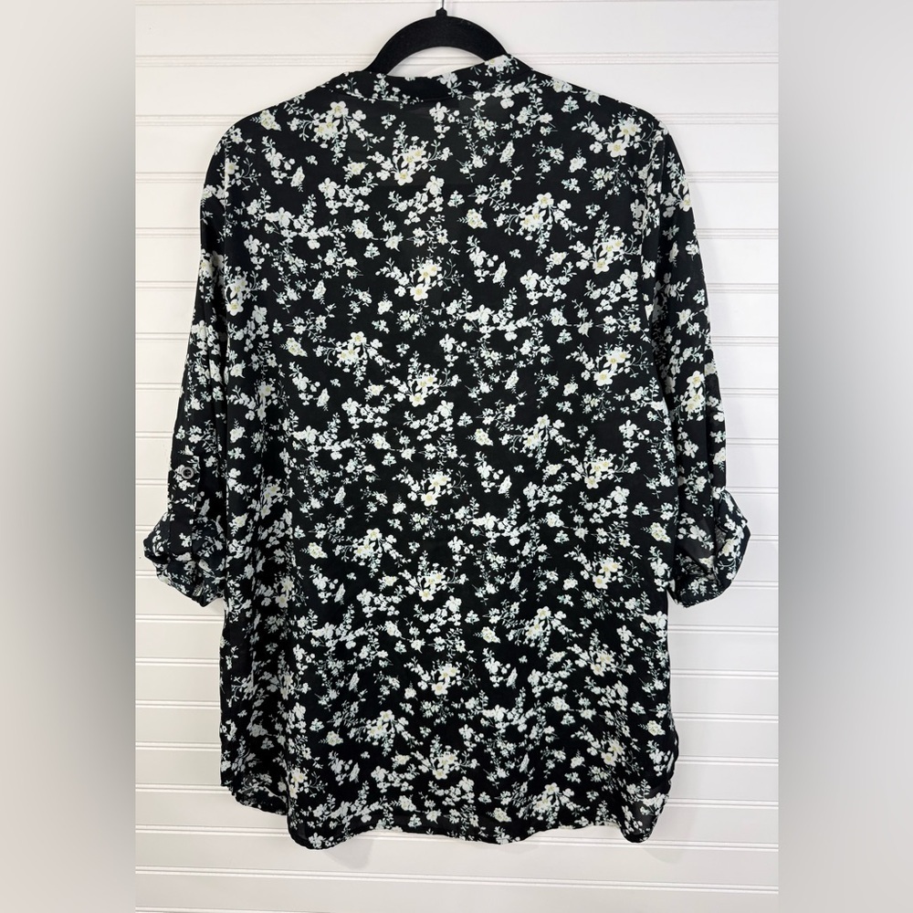 Timeson womens Floral Black & White business casual dressy Blouse tunic. Size XL - Picture 3 of 6